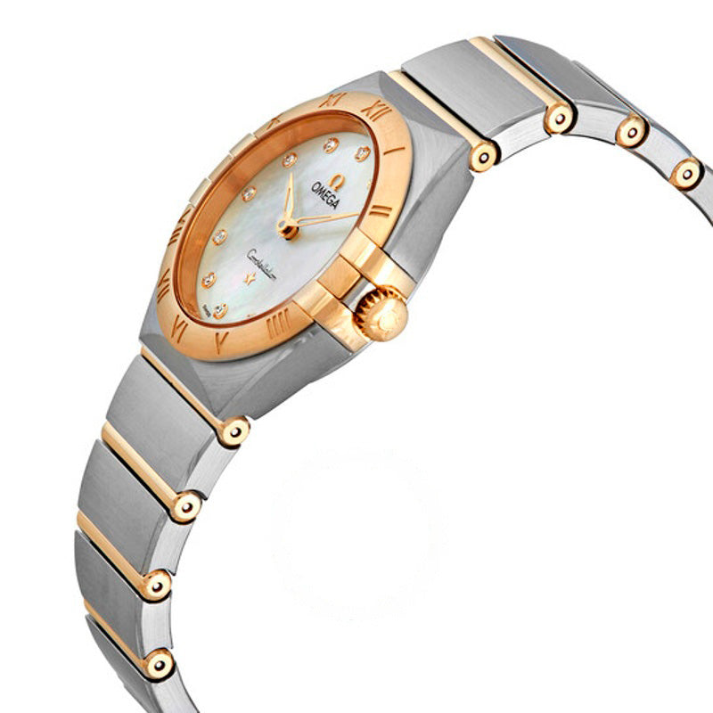 Relógio Constellation Manhattan Quartz Diamond Mostrador em madrepérola branca 28 mm - Mercado de Luxo - O Maior E-Commerce de Bens, Produtos e Serviços de Luxo do Brasil.