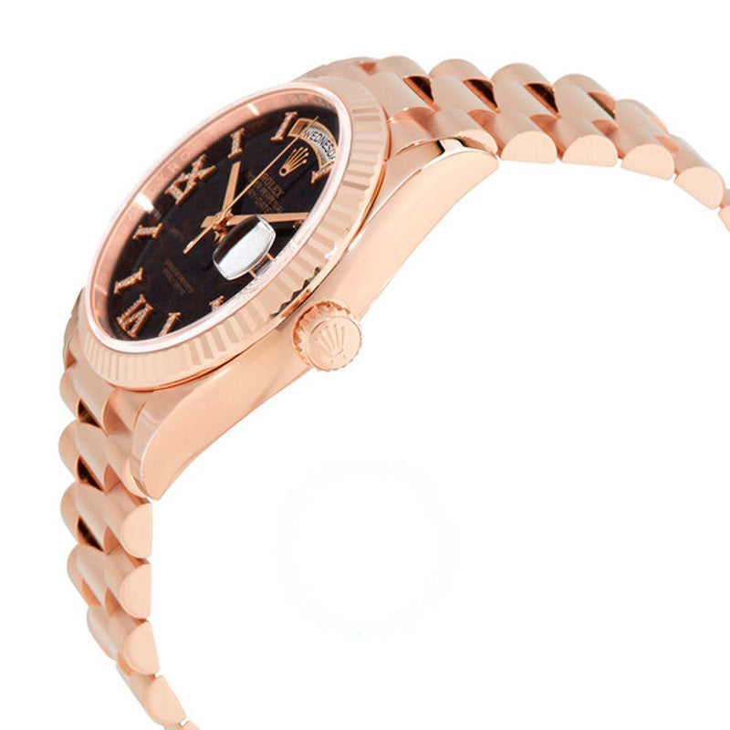 Relógio Day-Date 36 Automático Ouro Everose 18k Diamante Mostrador Eisenkiesel 36 mm - Mercado de Luxo - O Maior E-Commerce de Bens, Produtos e Serviços de Luxo do Brasil.