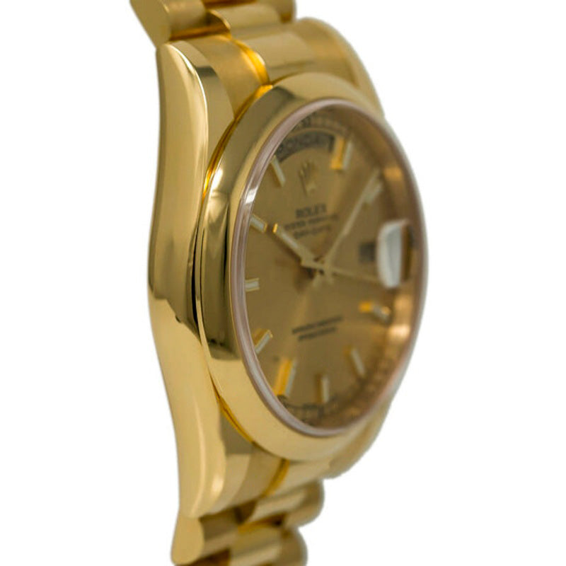 Relógio Day-Date Champagne automático em ouro amarelo 18k1 36 mm - Mercado de Luxo - O Maior E-Commerce de Bens, Produtos e Serviços de Luxo do Brasil.