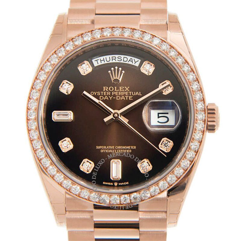 Relógio Day-Date Cronômetro Automático Mostrador Marrom Diamante 36 mm - Mercado de Luxo - O Maior E-Commerce de Bens, Produtos e Serviços de Luxo do Brasil.