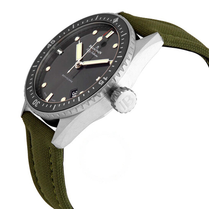 Relógio Fifty Fathoms Batiscafo Mostrador Cinza Meteoro 43 mm - Mercado de Luxo - O Maior E-Commerce de Bens, Produtos e Serviços de Luxo do Brasil.