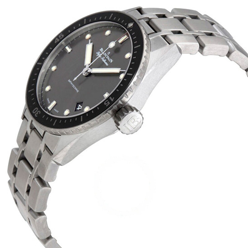 Relógio Fifty Fathoms Batiscafo Mostrador Cinza Meteoro 43 mm - Mercado de Luxo - O Maior E-Commerce de Bens, Produtos e Serviços de Luxo do Brasil.