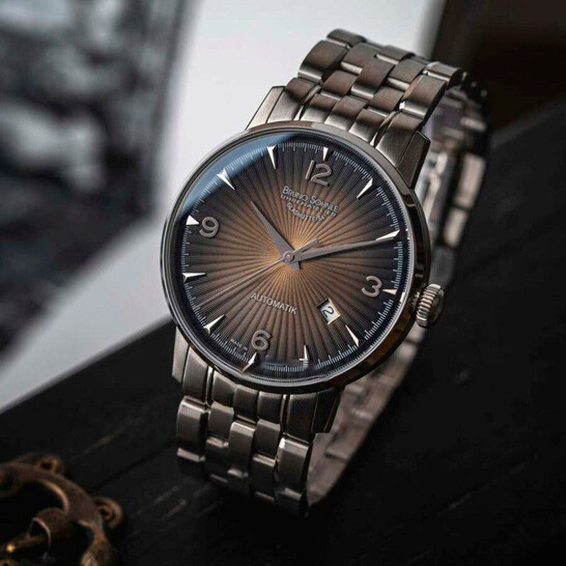 Relógio Stuttgart Automático Mostrador Marrom 42 mm - Mercado de Luxo - O Maior E-Commerce de Bens, Produtos e Serviços de Luxo do Brasil.