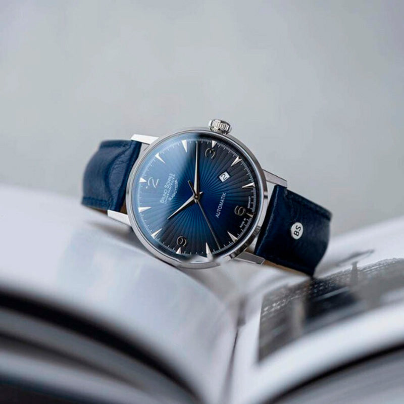 Relógio Stuttgart Automático Mostrador Azul 42 mm - Mercado de Luxo - O Maior E-Commerce de Bens, Produtos e Serviços de Luxo do Brasil.