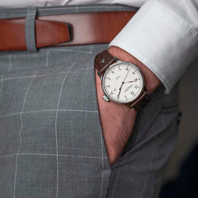 Relógio Hamburg Automático Mostrador Branco 43 mm - Mercado de Luxo - O Maior E-Commerce de Bens, Produtos e Serviços de Luxo do Brasil.