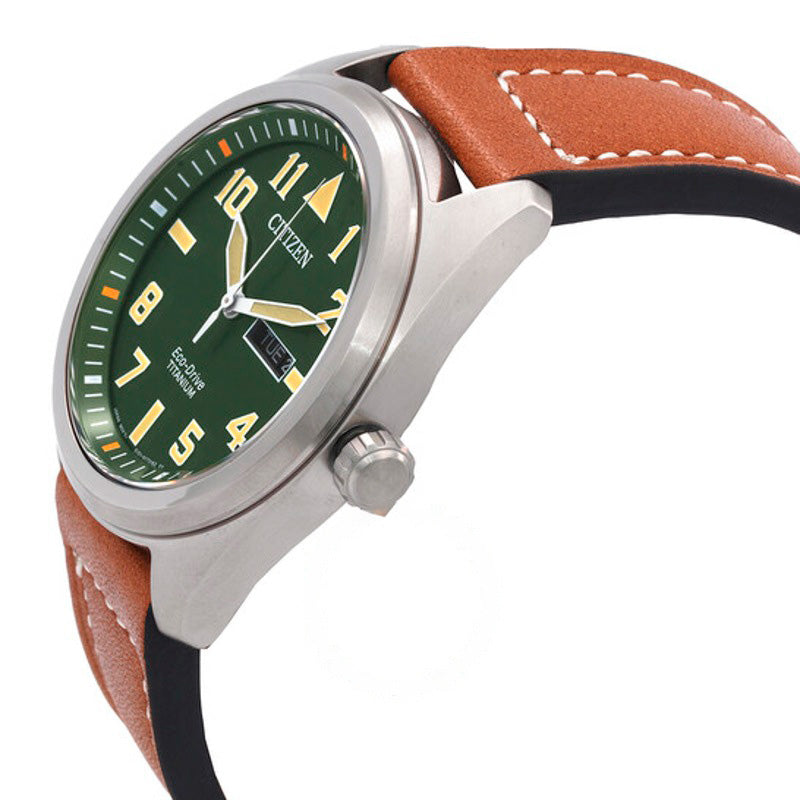 Relógio Eco-Drive Avion Super Titanium Mostrador Verde 42 mm - Mercado de Luxo - O Maior E-Commerce de Bens, Produtos e Serviços de Luxo do Brasil.