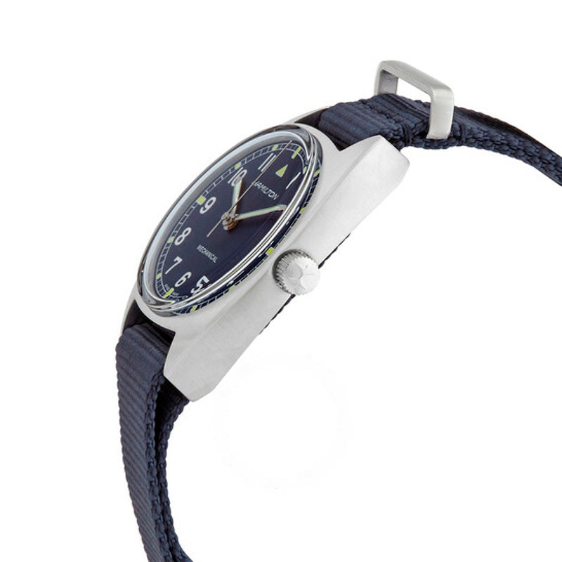 Relógio Khaki Aviation Pilot Pioneer Corda Manual Mostrador Azul 33 mm - Mercado de Luxo - O Maior E-Commerce de Bens, Produtos e Serviços de Luxo do Brasil.