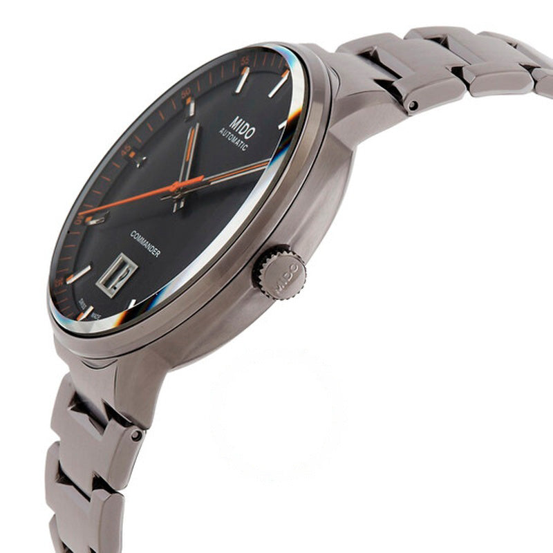 Relógio Commander Big Date Automático Mostrador Preto 42 mm - Mercado de Luxo - O Maior E-Commerce de Bens, Produtos e Serviços de Luxo do Brasil.