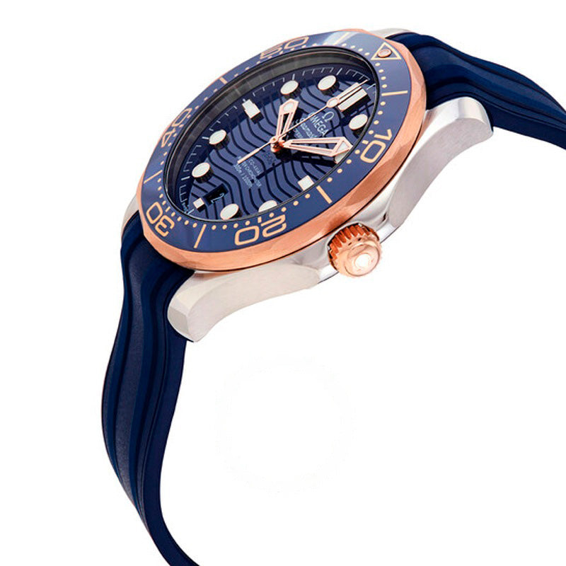 Relógio Seamaster Diver Automático em Aço Inoxidável e Mostrador Azul em Ouro Sedna 18k 42 mm - Mercado de Luxo - O Maior E-Commerce de Bens, Produtos e Serviços de Luxo do Brasil.