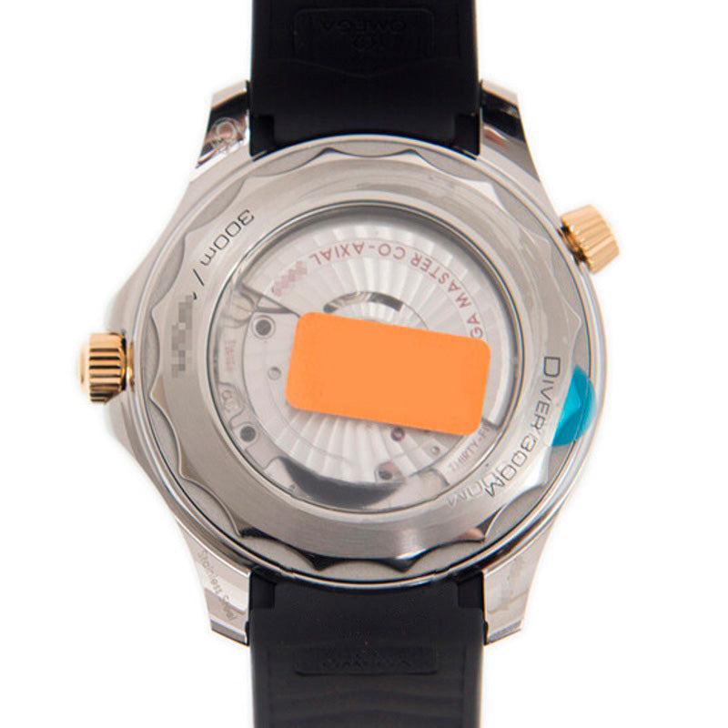 Relógio Seamaster Cronômetro Automático Mostrador Preto 42 mm - Mercado de Luxo - O Maior E-Commerce de Bens, Produtos e Serviços de Luxo do Brasil.