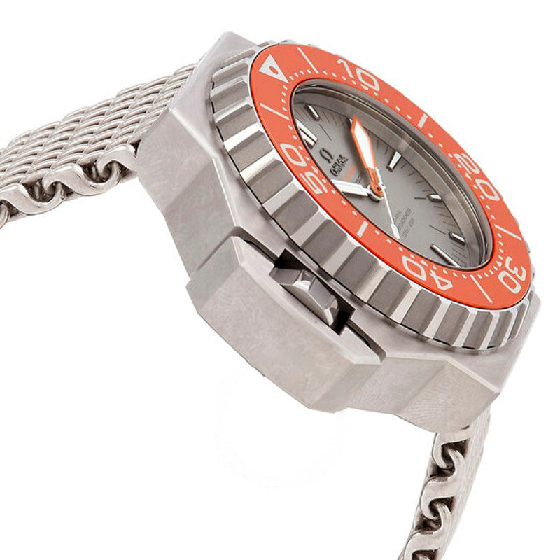 Relógio Seamaster Lefty Automático Titânio 48 mm - Mercado de Luxo - O Maior E-Commerce de Bens, Produtos e Serviços de Luxo do Brasil.