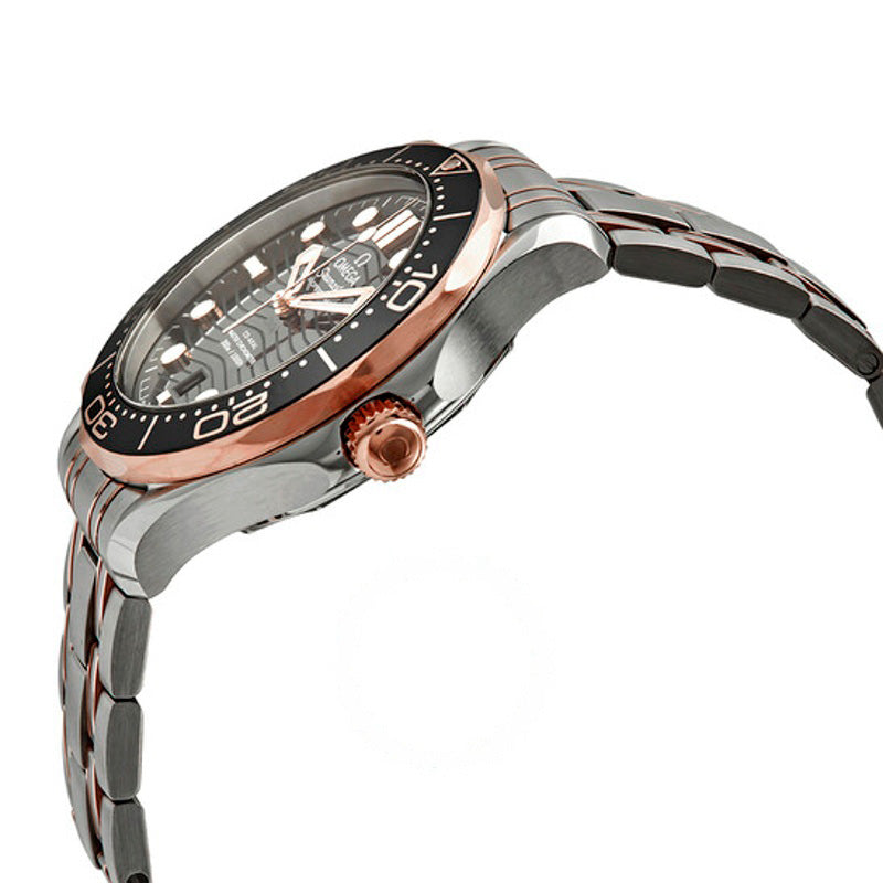 Relógio Seamaster Automático Mostrador Preto  - Mercado de Luxo - O Maior E-Commerce de Bens, Produtos e Serviços de Luxo do Brasil.