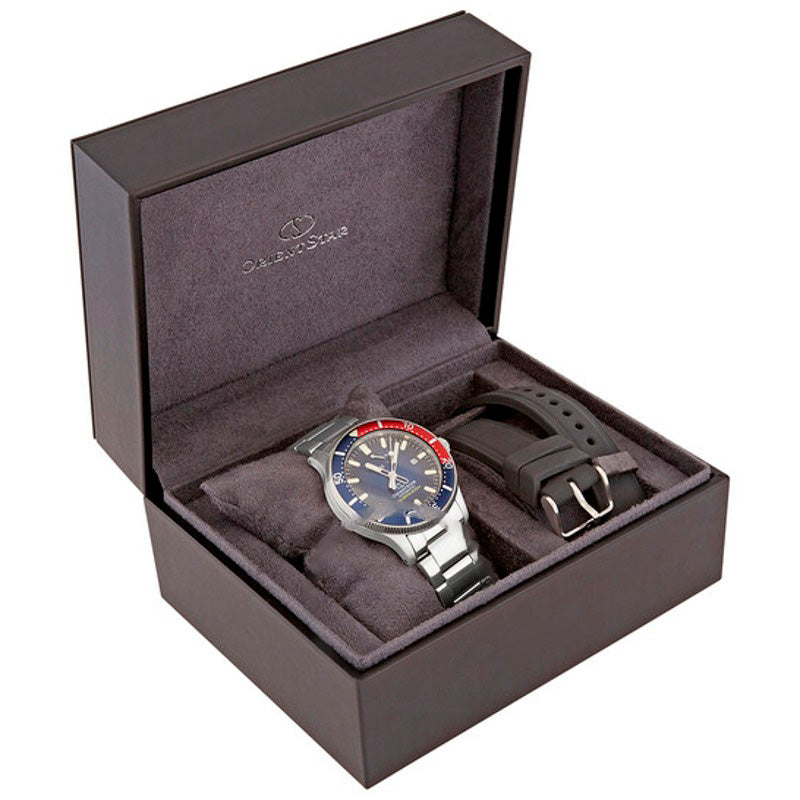 Relógio Orient Star Automatic Divers 200 Metros Mostrador Azul 43 mm - Mercado de Luxo - O Maior E-Commerce de Bens, Produtos e Serviços de Luxo do Brasil.