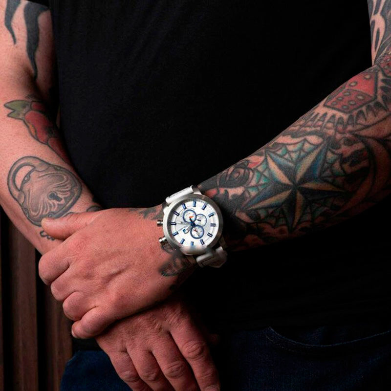 Relógio Rogue Chronograph Quartzo Mostrador Branco  - Mercado de Luxo - O Maior E-Commerce de Bens, Produtos e Serviços de Luxo do Brasil.