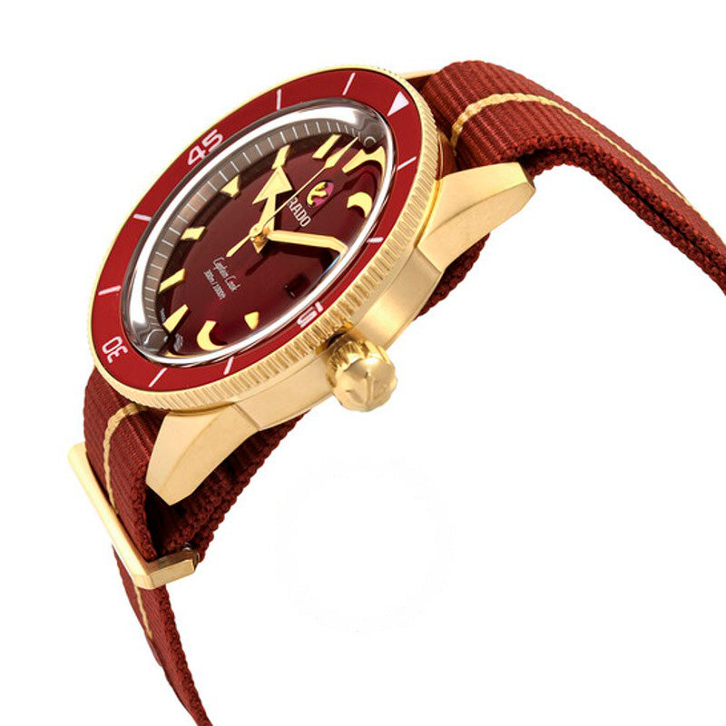 Relógio Capitão Cook Mostrador Vermelho Automático 42 mm - Mercado de Luxo - O Maior E-Commerce de Bens, Produtos e Serviços de Luxo do Brasil.