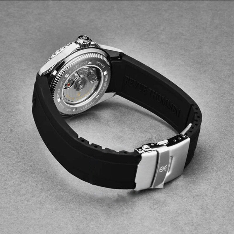Relógio Diver Automático Mostrador Preto 42 mm - Mercado de Luxo - O Maior E-Commerce de Bens, Produtos e Serviços de Luxo do Brasil.