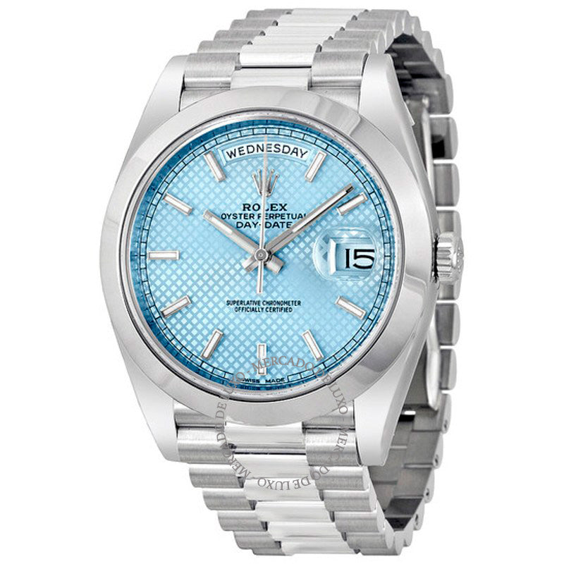 Relógio Dia Data 40 Mostrador com Motivo Diagonal Azul Gelo 40 mm - Mercado de Luxo - O Maior E-Commerce de Bens, Produtos e Serviços de Luxo do Brasil.