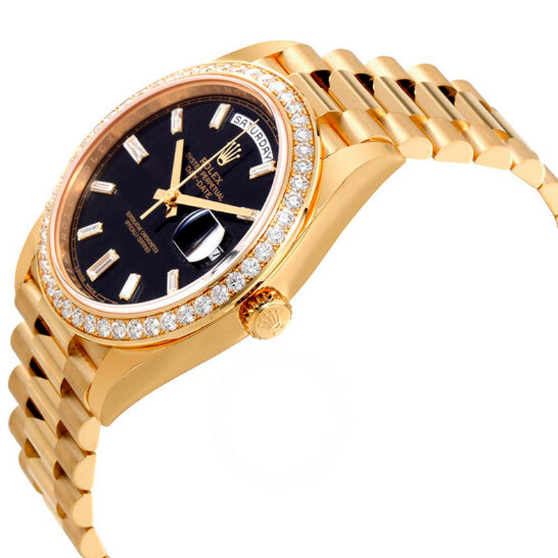 Relógio Oyster Perpetual Day-Date Mostrador Preto 40 mm - Mercado de Luxo - O Maior E-Commerce de Bens, Produtos e Serviços de Luxo do Brasil.