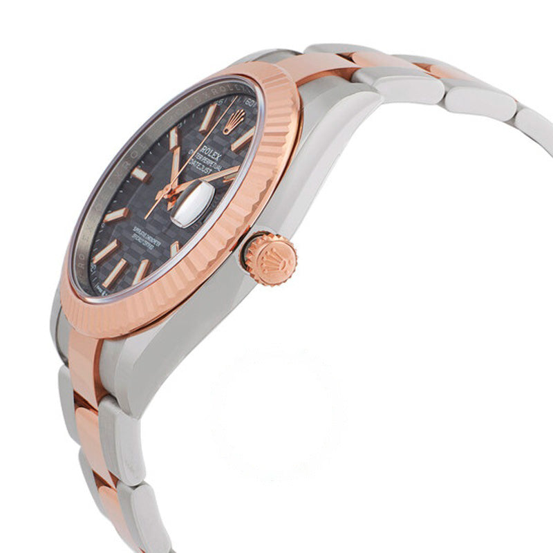 Relógio Datejust 41 Mostrador com motivo canelado em ardósia 41 mm - Mercado de Luxo - O Maior E-Commerce de Bens, Produtos e Serviços de Luxo do Brasil.