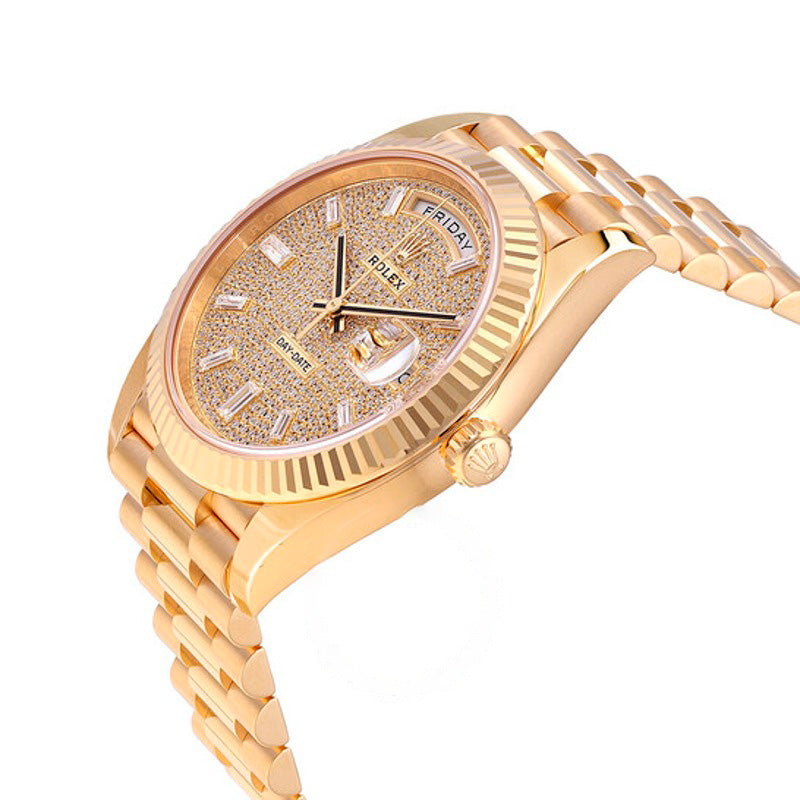 Relógio Mostrador Day-Date 40 com pavê de diamantes 40 mm - Mercado de Luxo - O Maior E-Commerce de Bens, Produtos e Serviços de Luxo do Brasil.