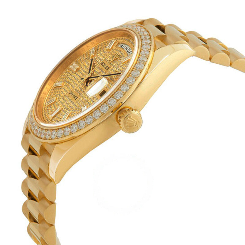 Relógio Mostrador Day-Date 40 Diamond Paved 40 mm - Mercado de Luxo - O Maior E-Commerce de Bens, Produtos e Serviços de Luxo do Brasil.