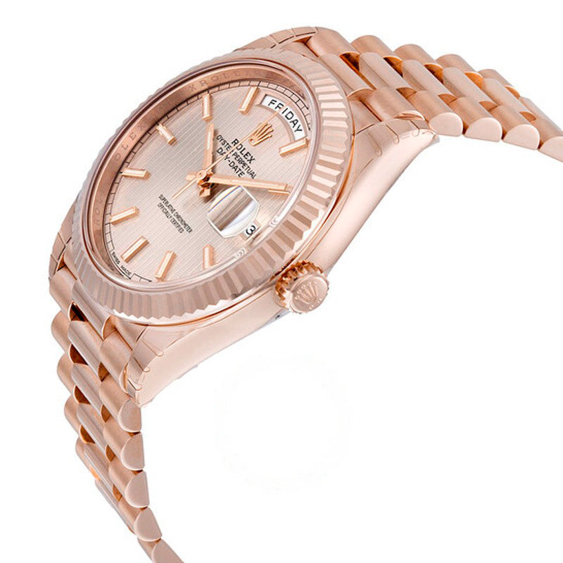 Relógio Mostrador listrado Sundust Day-Date 40 mm - Mercado de Luxo - O Maior E-Commerce de Bens, Produtos e Serviços de Luxo do Brasil.
