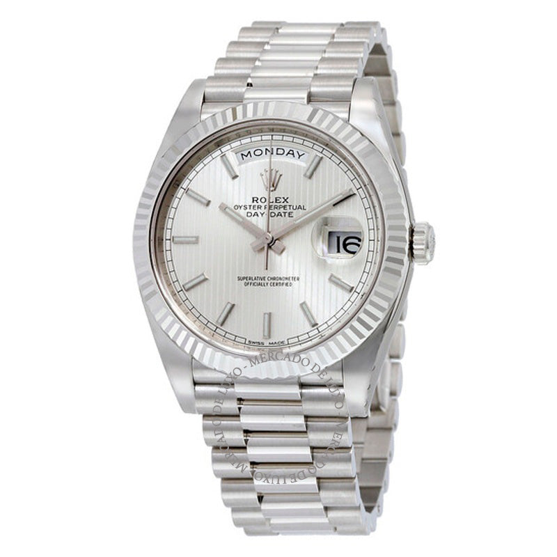 Relógio Day-Date 40 Mostrador Prateado 40 mm - Mercado de Luxo - O Maior E-Commerce de Bens, Produtos e Serviços de Luxo do Brasil.