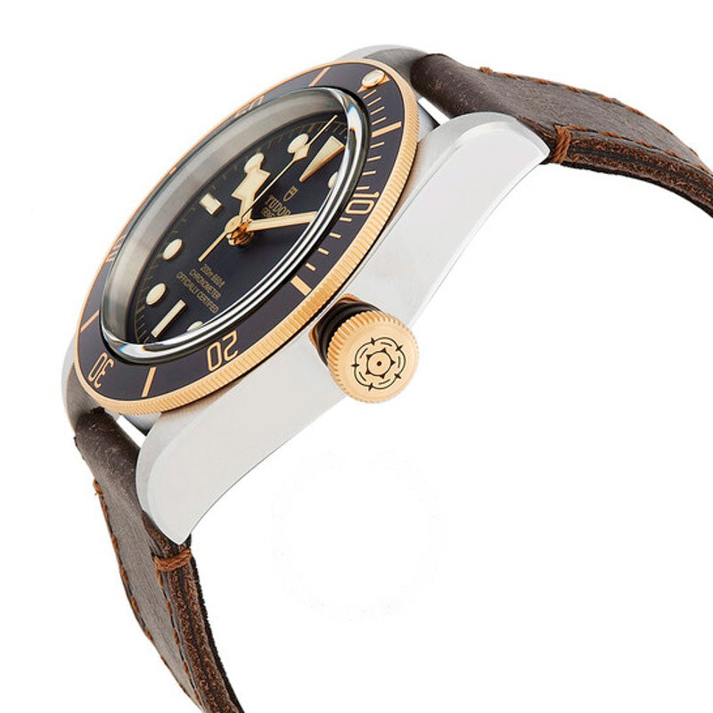 Relógio Heritage Black Bay S&G Automático 41 mm - Mercado de Luxo - O Maior E-Commerce de Bens, Produtos e Serviços de Luxo do Brasil.