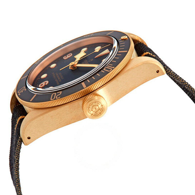 Relógio Heritage Black Bay Automático 43 mm - Mercado de Luxo - O Maior E-Commerce de Bens, Produtos e Serviços de Luxo do Brasil.