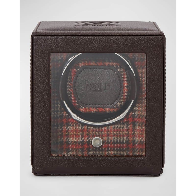 Caixas e Winders Collab com WM Single - Mercado de Luxo - O Maior E-Commerce de Bens, Produtos e Serviços de Luxo do Brasil.