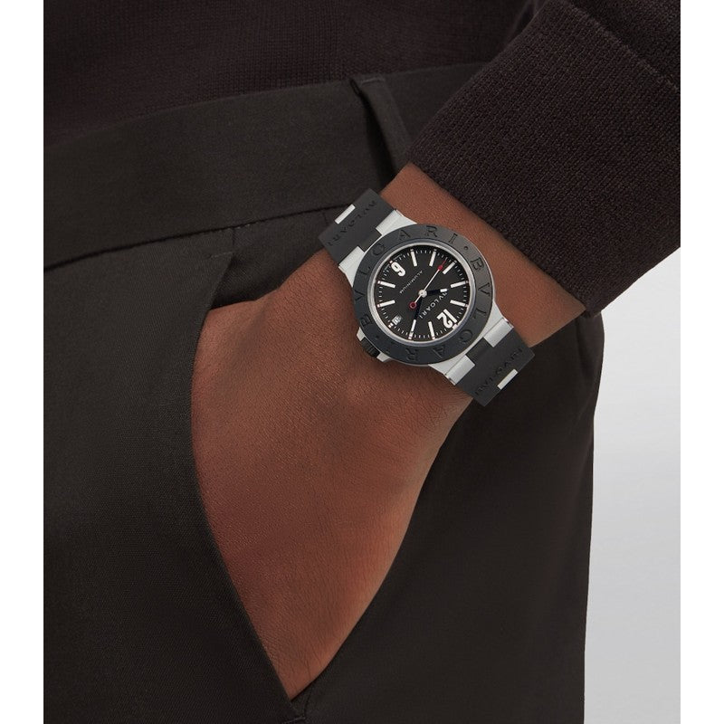Relógio Bvlgari em Alumínio e Titânio 40 mm - Mercado de Luxo - O Maior E-Commerce de Bens, Produtos e Serviços de Luxo do Brasil.