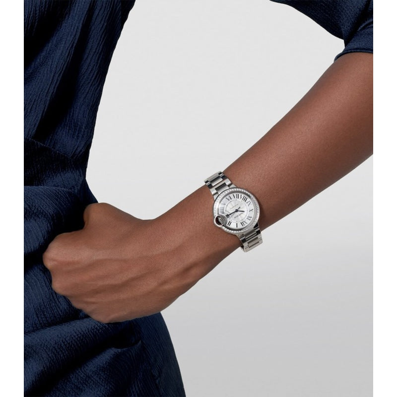 Relógio Ballon Bleu de Cartier em Aço Inoxidável e Diamante 33 mm - Mercado de Luxo - O Maior E-Commerce de Bens, Produtos e Serviços de Luxo do Brasil.