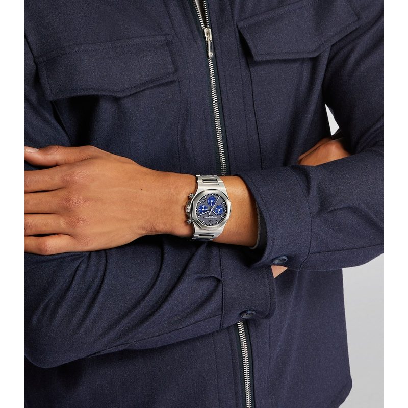 Relógio Laureato Chronograph em Aço Inoxidável 42 mm - Mercado de Luxo - O Maior E-Commerce de Bens, Produtos e Serviços de Luxo do Brasil.