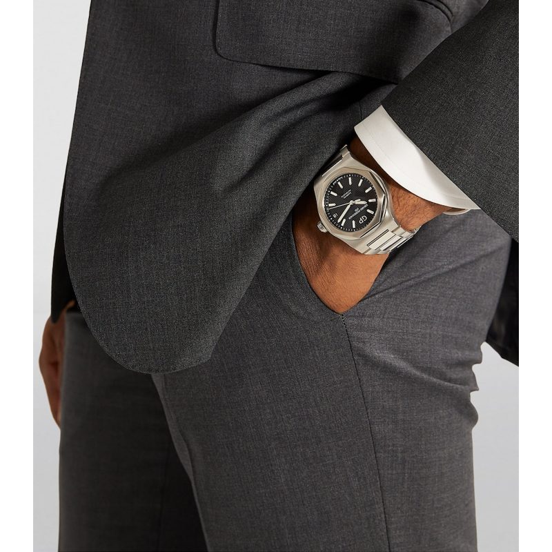 Relógio Laureato em Aço Inoxidável 42 mm - Mercado de Luxo - O Maior E-Commerce de Bens, Produtos e Serviços de Luxo do Brasil.