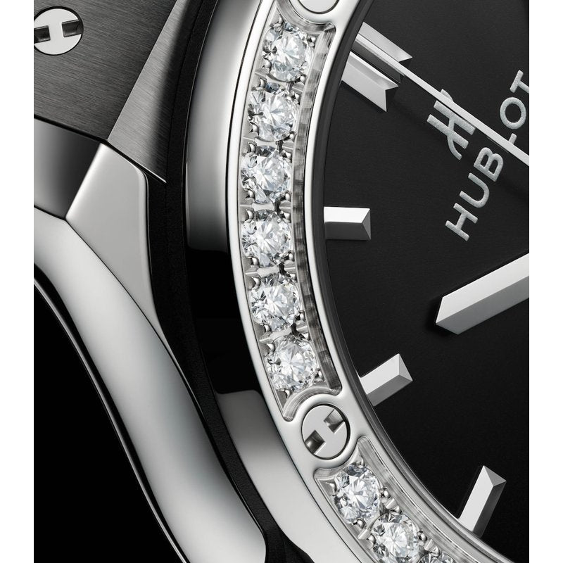 Relógio Classic Fusion em Titânio e Diamante 38 mm - Mercado de Luxo - O Maior E-Commerce de Bens, Produtos e Serviços de Luxo do Brasil.