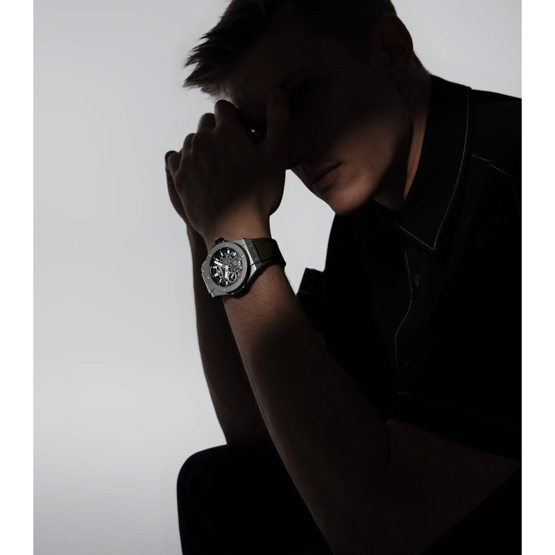 Relógio Big Bang Meca-10 em Titânio 45 mm - Mercado de Luxo - O Maior E-Commerce de Bens, Produtos e Serviços de Luxo do Brasil.