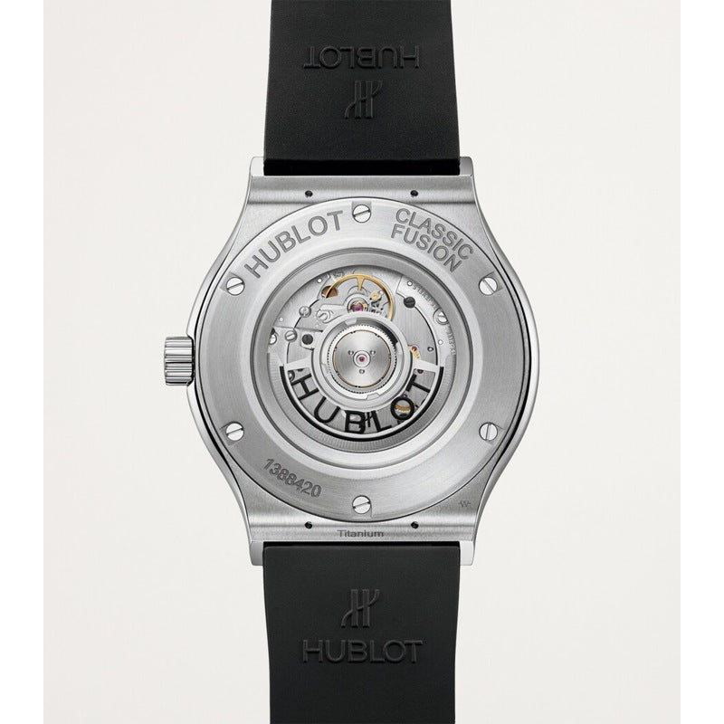 Relógio Classic Fusion em Titânio 45 mm - Mercado de Luxo - O Maior E-Commerce de Bens, Produtos e Serviços de Luxo do Brasil.