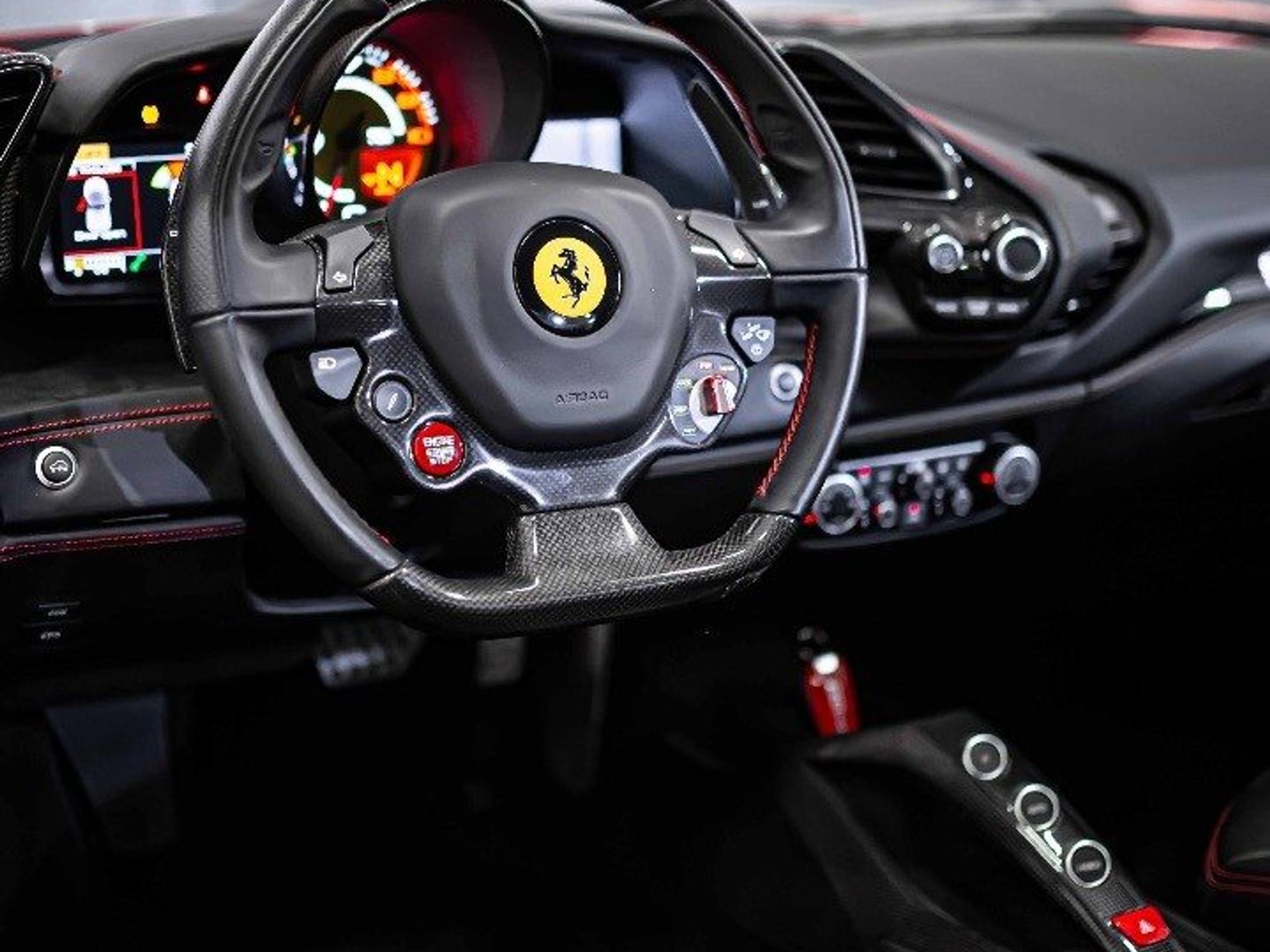 FERRARI - 488 Spider