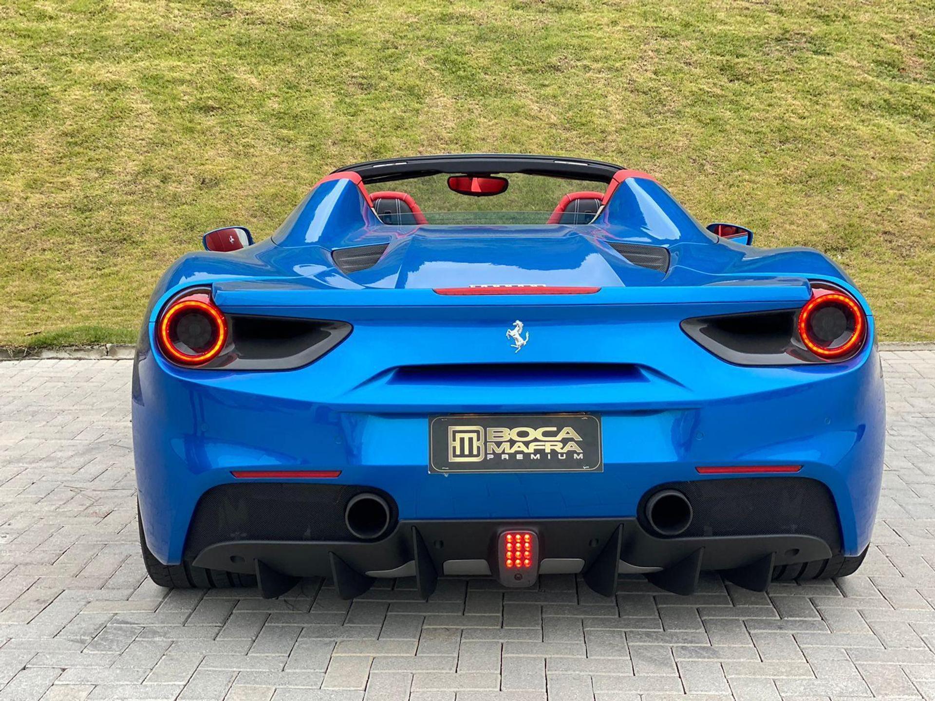 FERRARI - 488 Spider