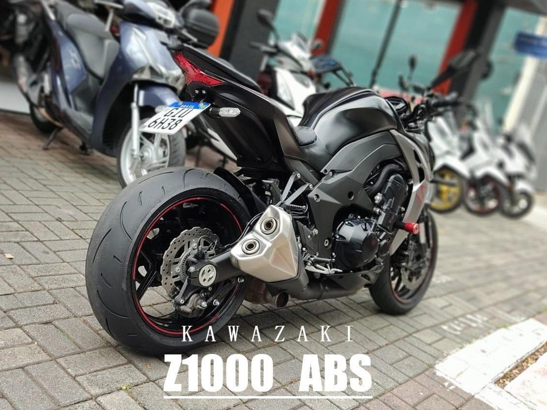 KAWASAKI - Z1000