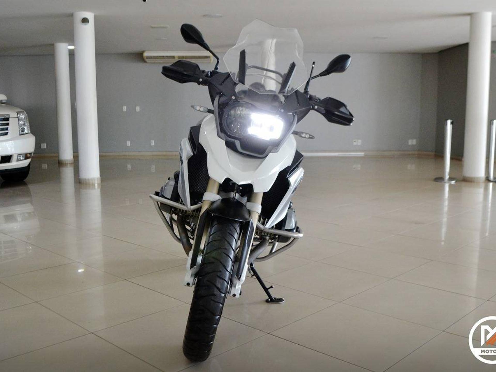 BMW - R 1200 GS