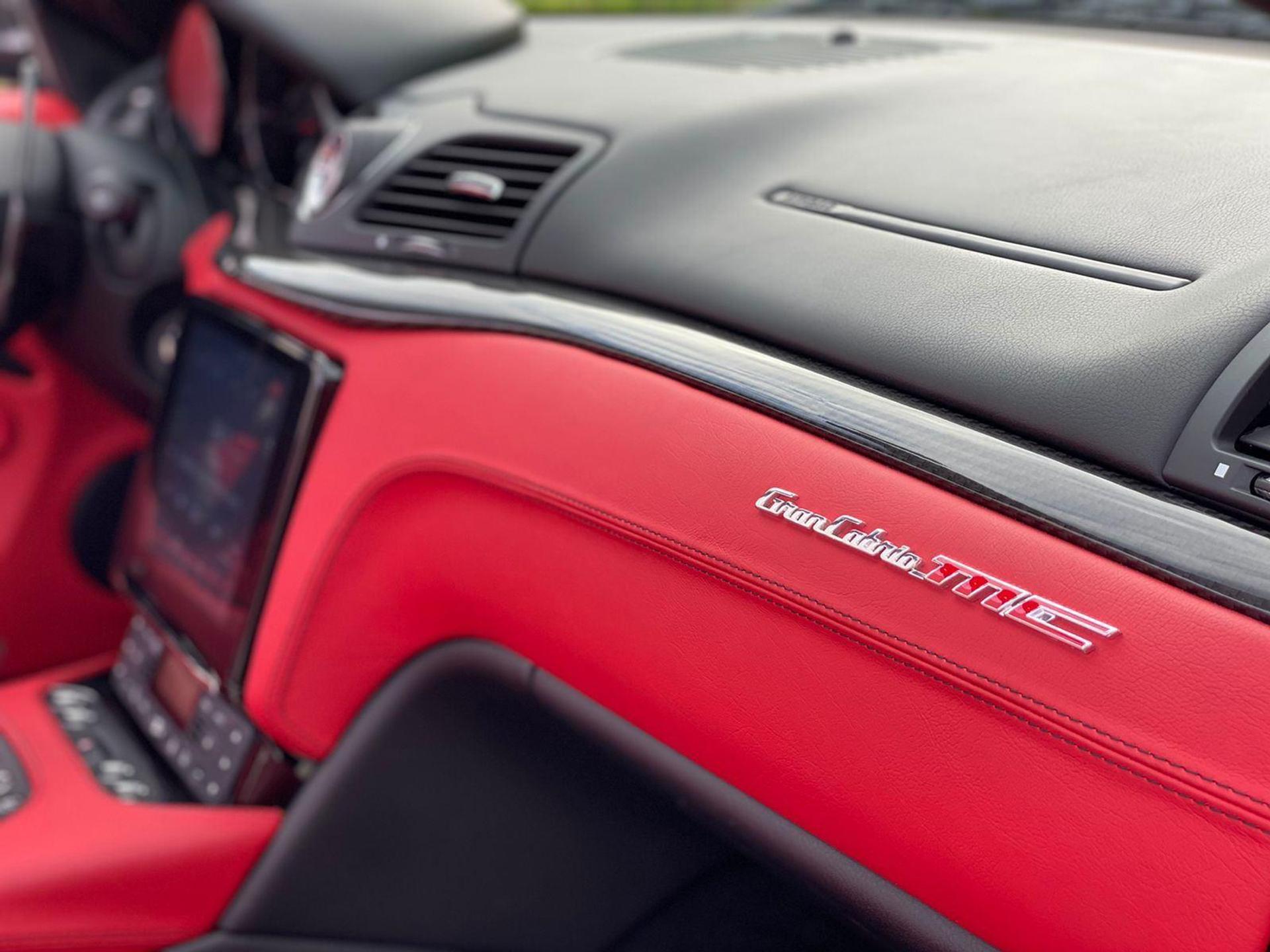 MASERATI - GRANTURISMO / GRANCABRIO