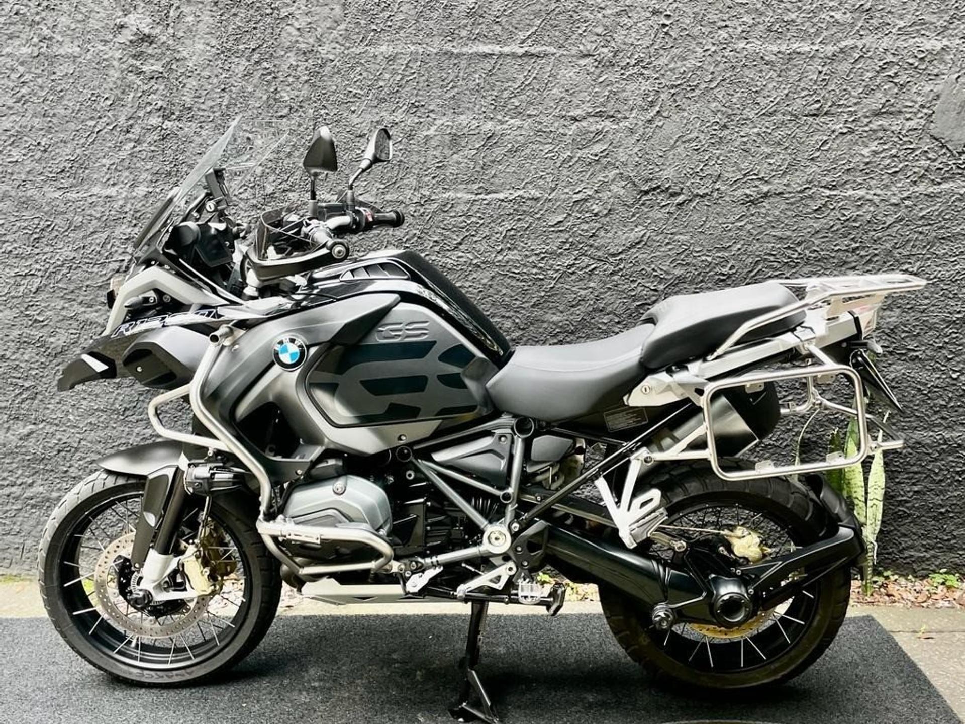 BMW - R 1200 GS