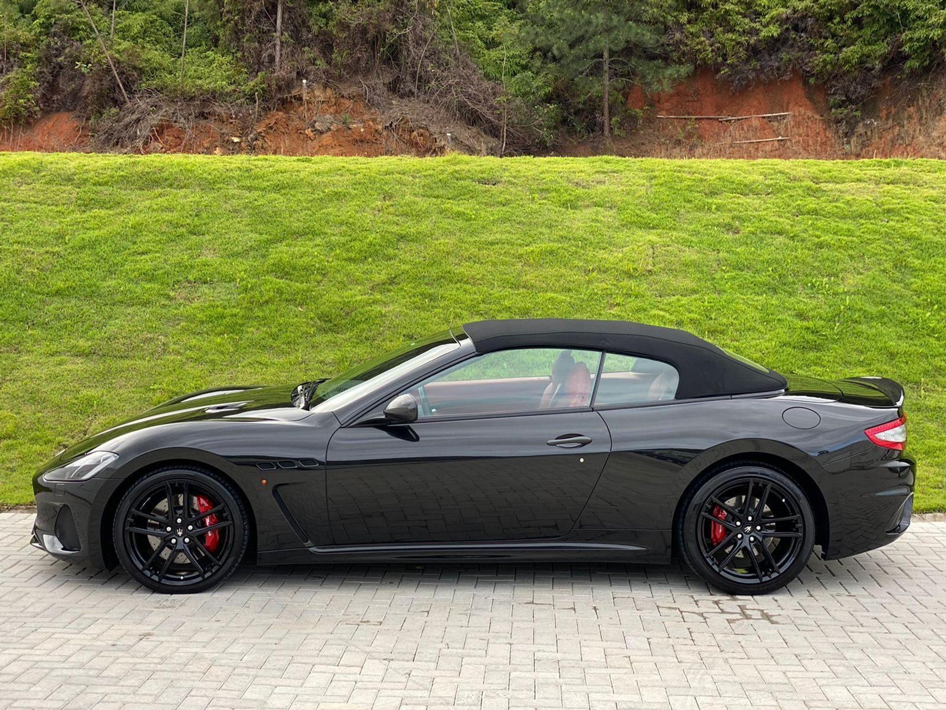 MASERATI - GRANTURISMO / GRANCABRIO