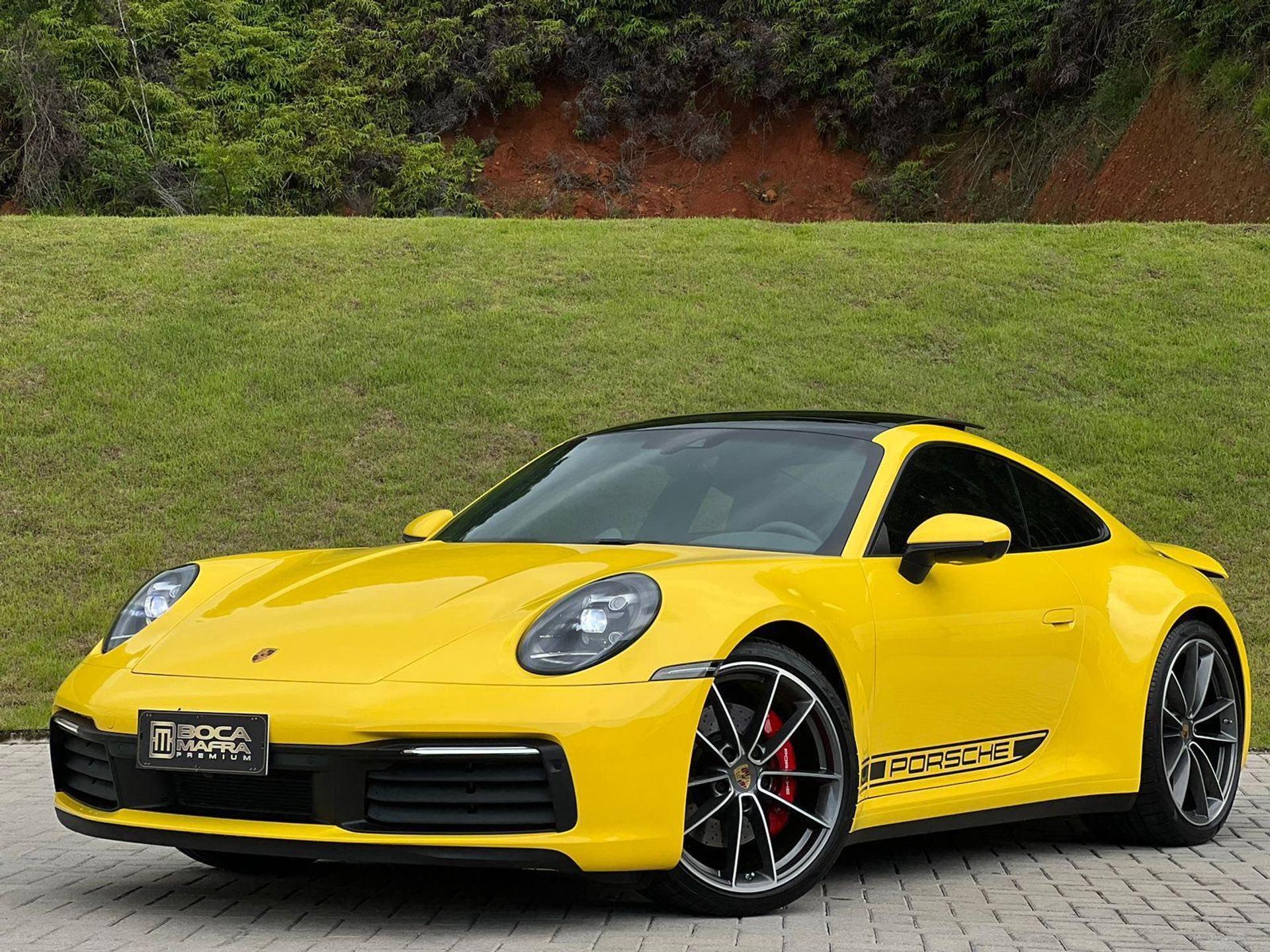 PORSCHE - 911