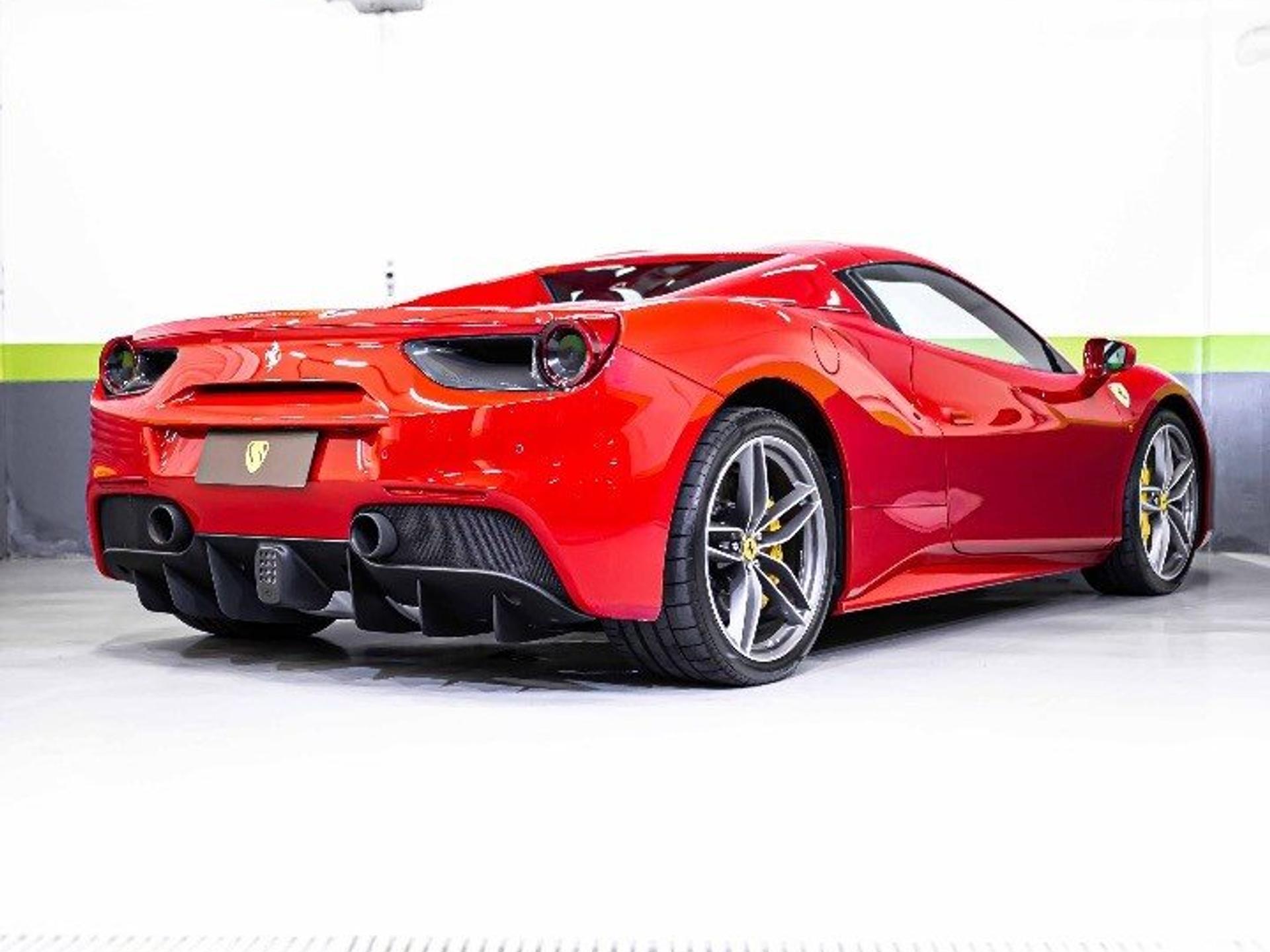 FERRARI - 488 Spider