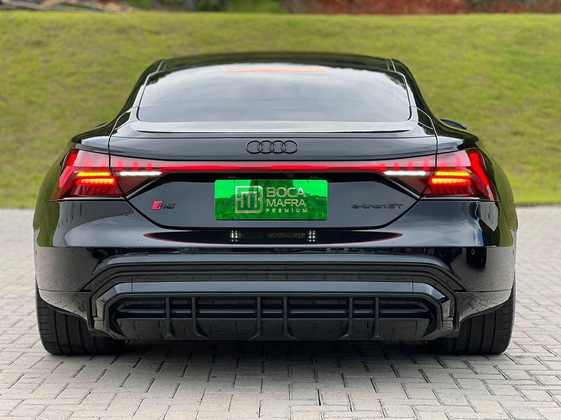 AUDI - RS e-tron GT